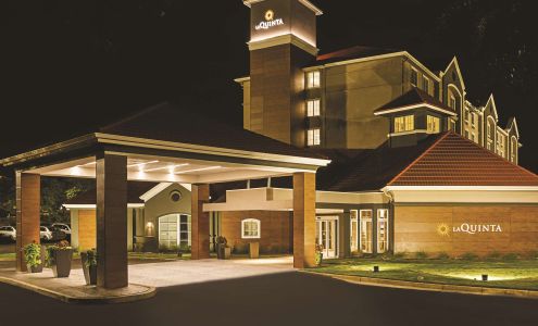 La Quinta Inn & Suites by Wyndham Atlanta Alpharetta