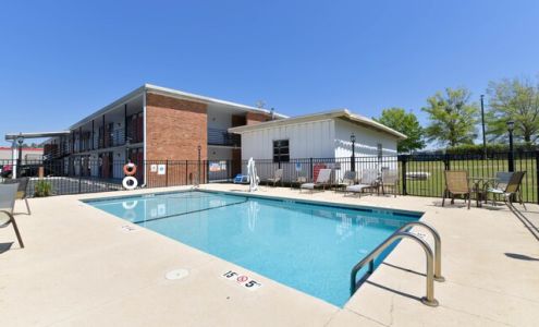 OYO Hotel Valdosta GA I-75