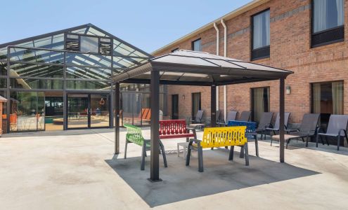 Comfort Inn & Suites Perry National Fairgrounds Area Perry