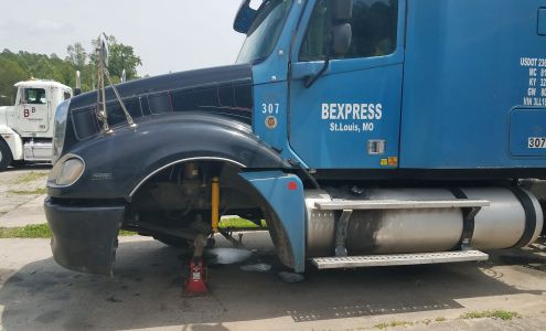 B & B Trucking Co Inc 2517 Blackberry Rd, Bassett Virginia 24055