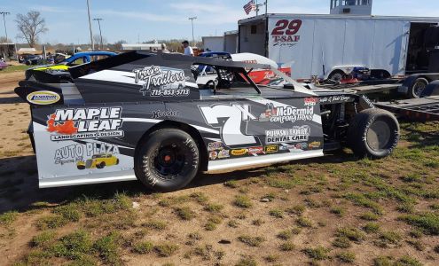 715 Vinyl Graphics LLC