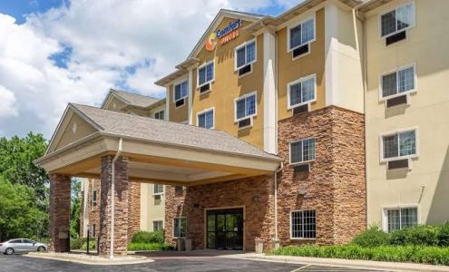 Comfort Suites Grayslake near Libertyville North