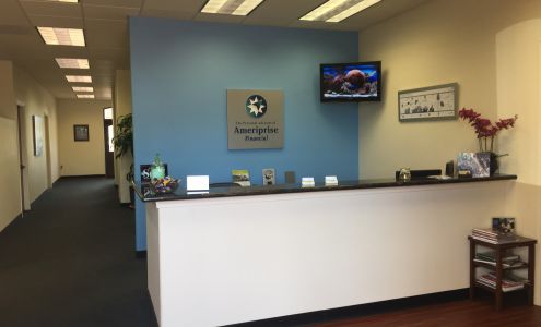 Terry Dworaczyk - Private Wealth Advisor, Ameriprise Financial Services, LLC