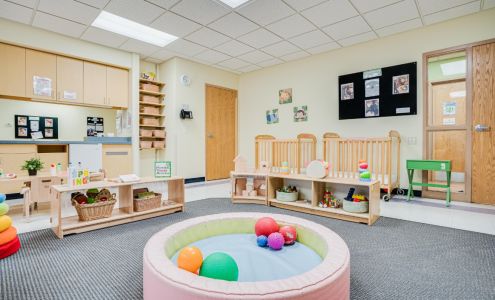 Little Friends Early Education and Preschool