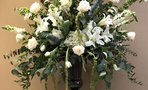 Wildflowers Florist & Gifts 322 Buford St, Elba Alabama 36323