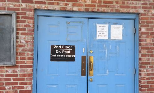 Dr Paul the Dentist 118 S Main St, Taylorville Illinois 62568