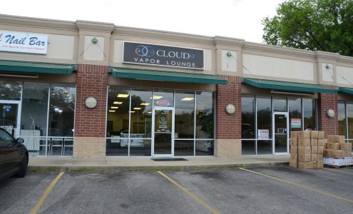 Cloud 9 Vapor Lounge
