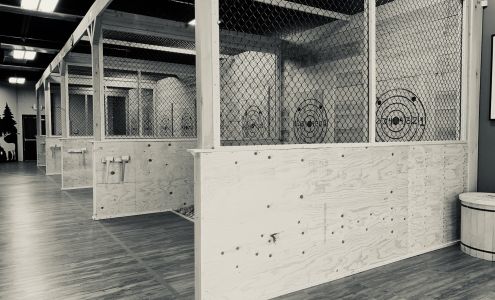 Northern Axeposure Axe Throwing