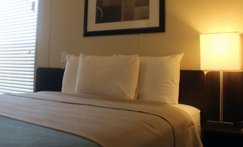 Shale Lodge Pleasanton