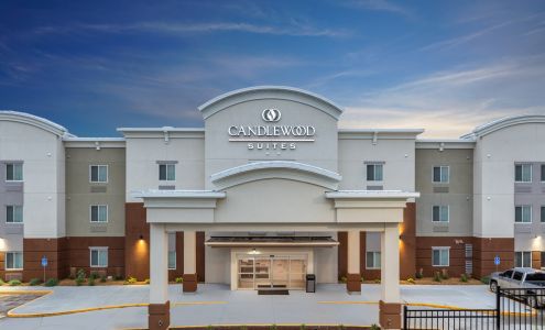 Candlewood Suites Davenport, an IHG Hotel