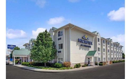 Microtel Inn & Suites by Wyndham Indianapolis Airport