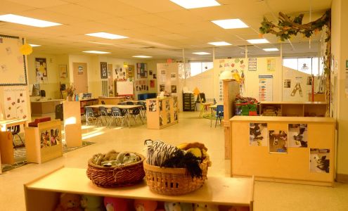 La Petite Academy on Shore Drive