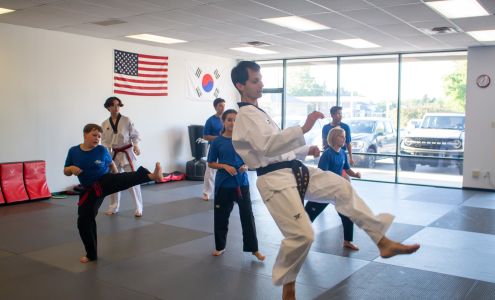 Apex Taekwondo Center