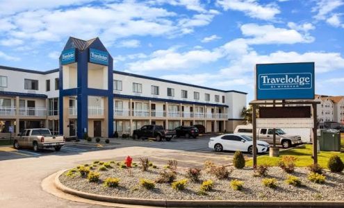 Travelodge by Wyndham Fort Wayne North
