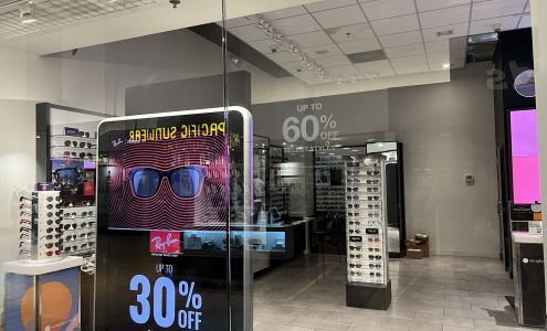 Sunglass Hut