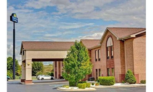 Days Inn & Suites Louisville SW