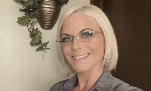 Victoria Davidowski, Bankers Life Agent