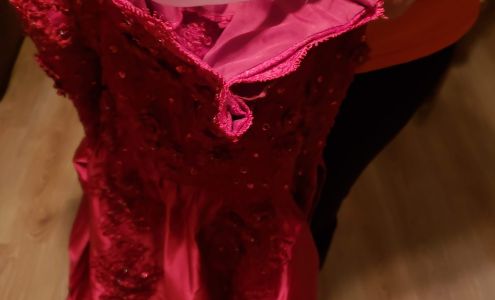 Enrica's Golden Needle 436 Main St, Belleville Michigan 48111