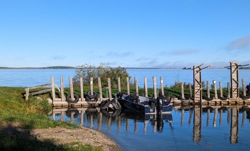 Log Cabin Resort & Campground Curtis