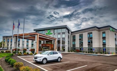 Holiday Inn Columbus, an IHG Hotel