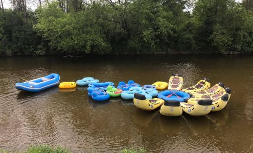 Russell Canoe Livery Omer