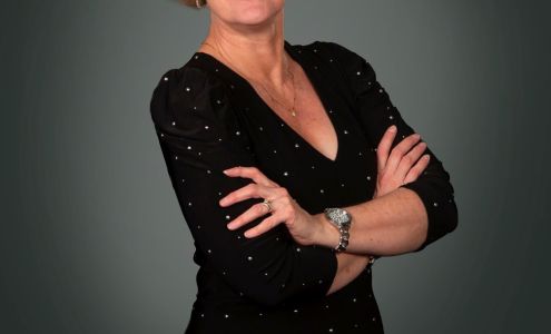 Erin Stuedemann - Coldwell Banker Real Estate Group