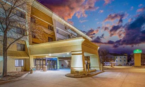 La Quinta Inn & Suites by Wyndham Des Moines West Clive