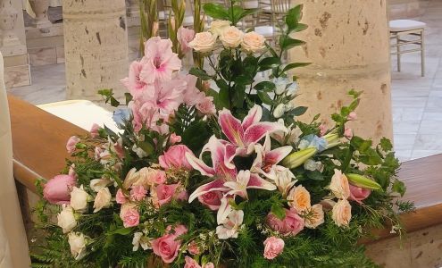 Silsbee Flowers of Love 1020 E Ave L, Silsbee Texas 77656