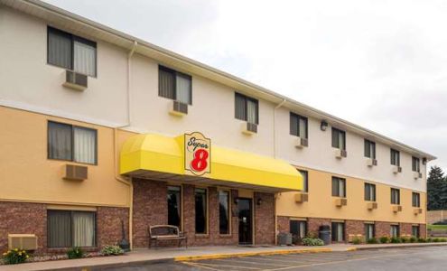 Super 8 by Wyndham Omaha NE