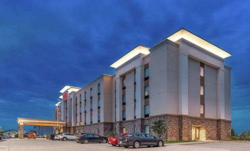 Hampton Inn & Suites Ames