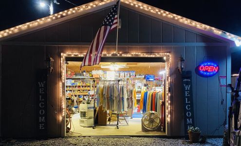 Designs by Jen Blue Springs