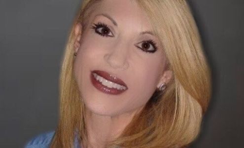 Merrill Lynch Financial Advisor Laura Nash