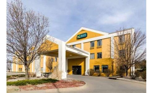 Quality Inn & Suites