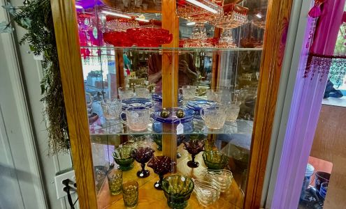 Sandy's Bargain Barn Waterford