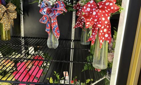 Southern bloom flower shop and boutique 104 ne main, Keota Oklahoma 74941