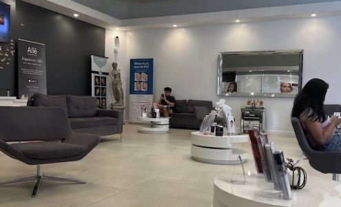 New Look Skin Center