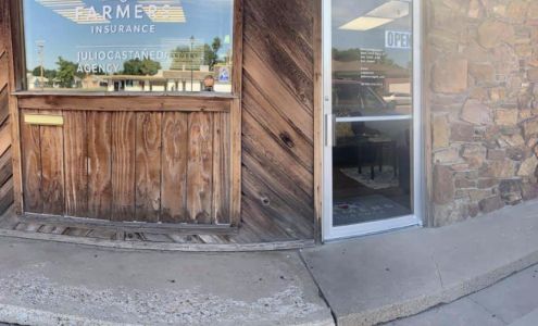 Farmers Insurance - Julio Castaneda