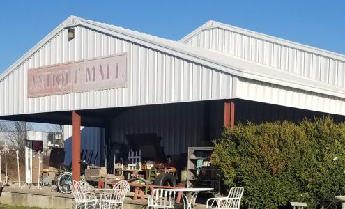 Antique Mall At Flea Land