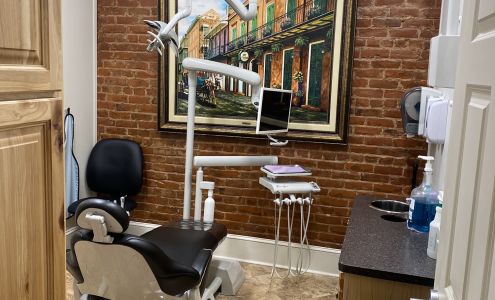 Louisiana Dental Center - New Orleans, Magazine St