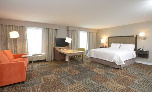 Hampton Inn & Suites Cincinnati / Kenwood