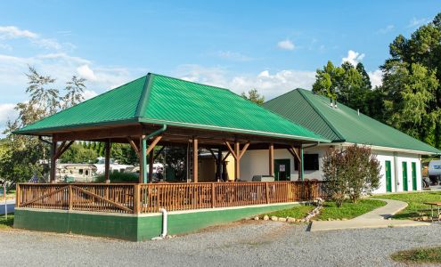 Lakeview RV Resort Bluff City