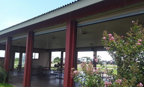 Bolivar Peninsula RV Park Crystal Beach