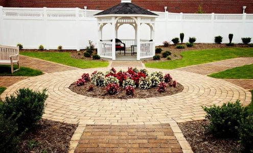 Commonwealth Senior Living at Farnham Farnham