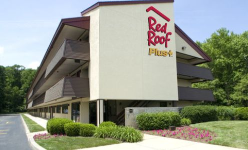 Red Roof PLUS+ Baltimore North - Timonium