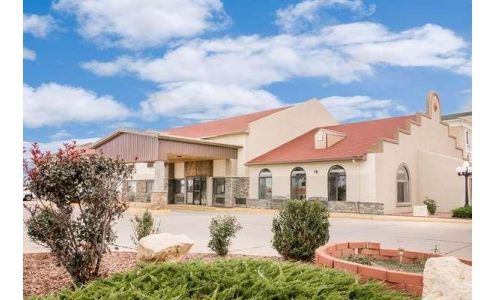 Days Inn by Wyndham Lamar