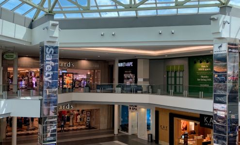 Vape and Market Franklin/Brentwood