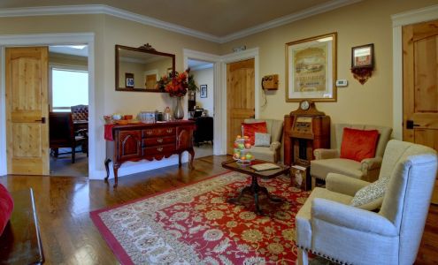 Linda Clarkson Medicare and Life Insurance with Futurity First