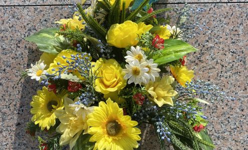 Lisa's Creative Touch 1006 Joyce Ln, Cecilia Louisiana 70521