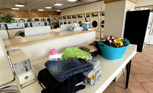 Bubbles Coin Laundry