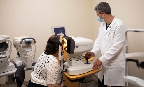 Barsam Vision Care & Aesthetics Center: Charles Barsam, MD